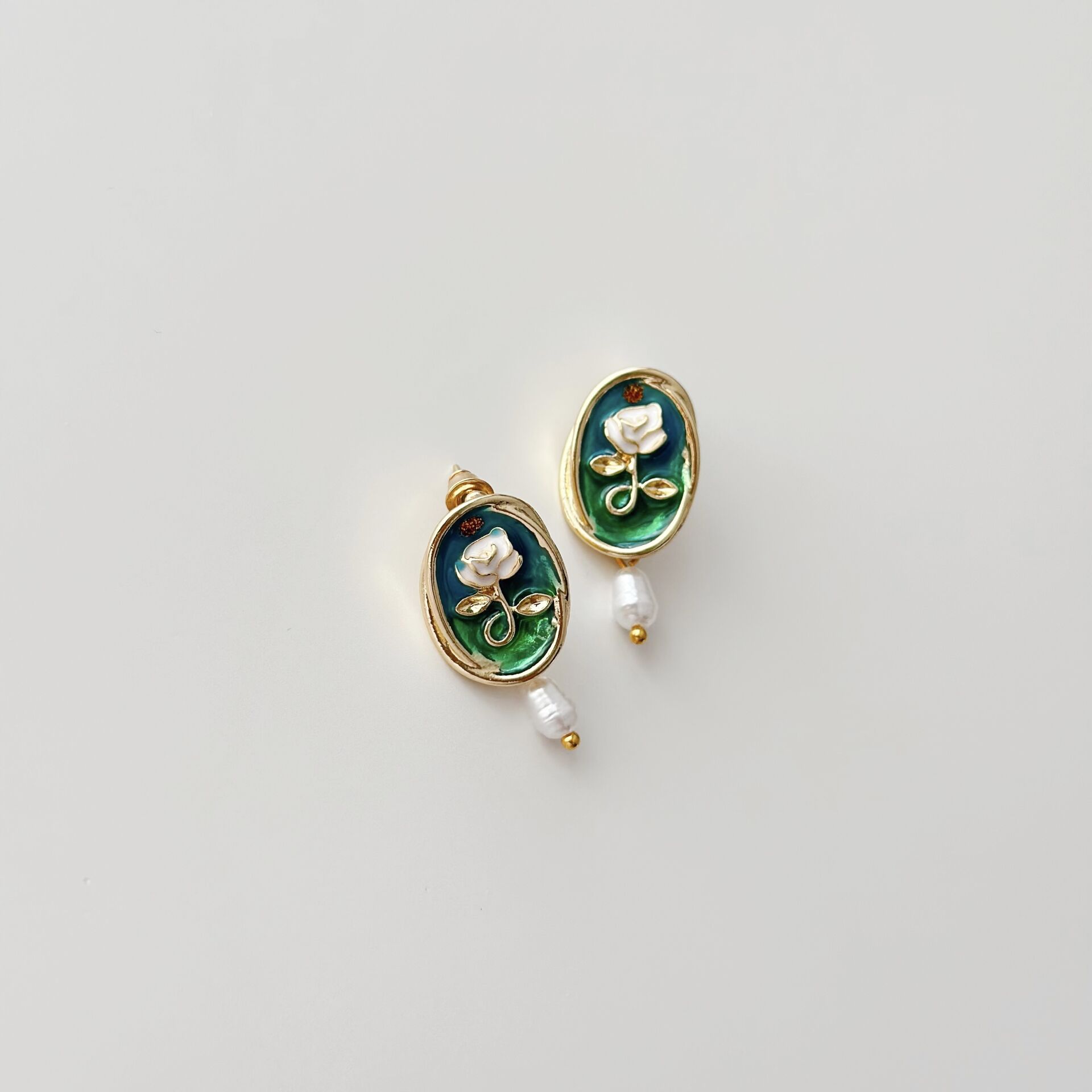 Art 0.4 Steel Earring | Çelik Küpe