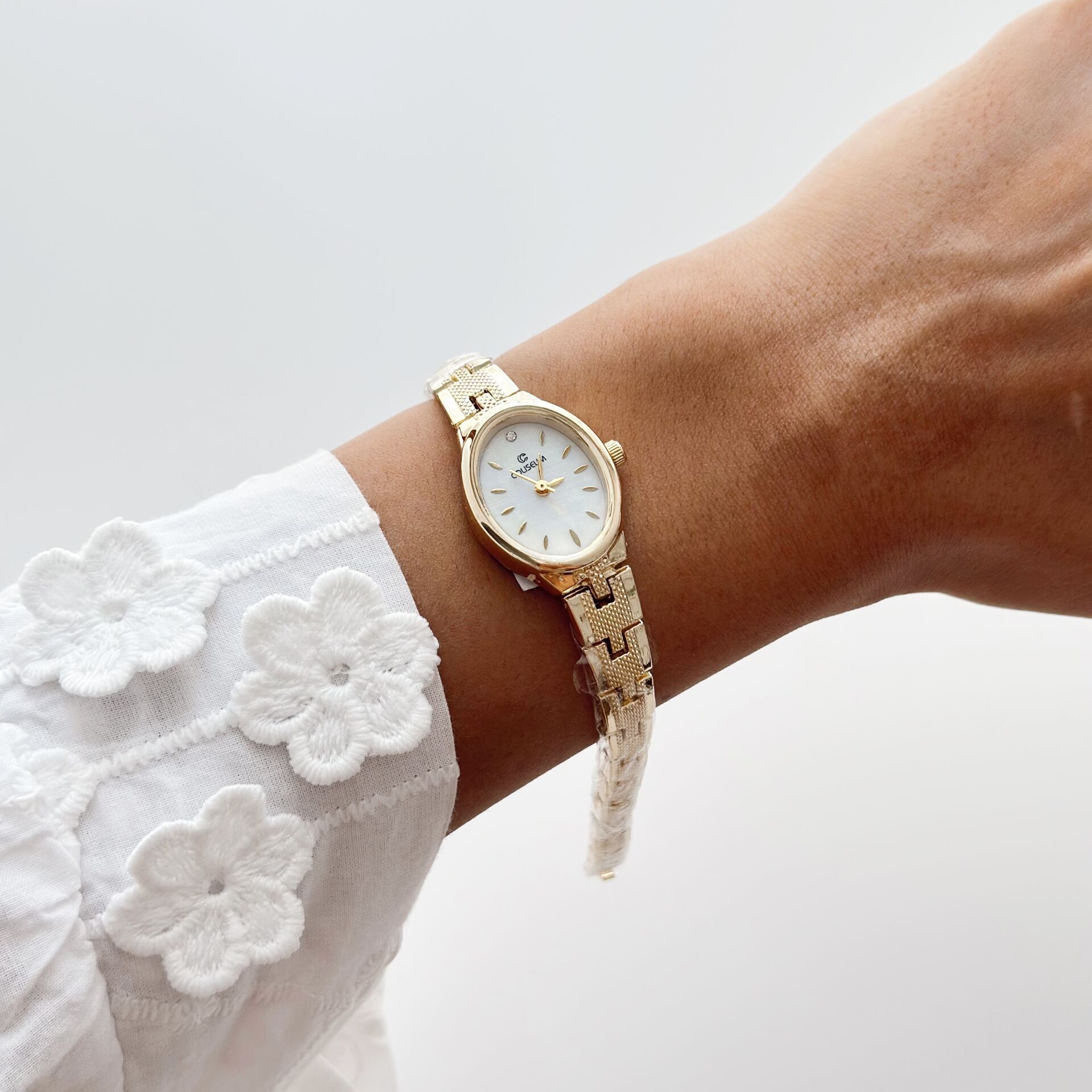 Eloiz Gold-White Watch | Saat