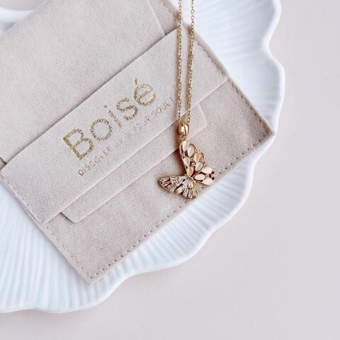 Cream Mariposa Steel Necklace