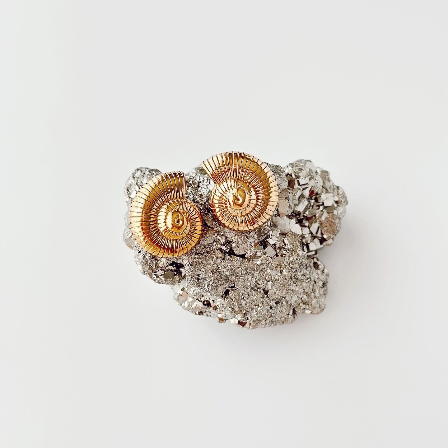 Winkle Steel Earring | Çelik Küpe