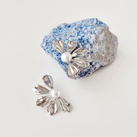 Shale Grey Steel Earring | Çelik Küpe