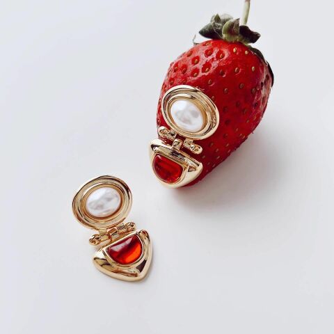 Strawberry Earring