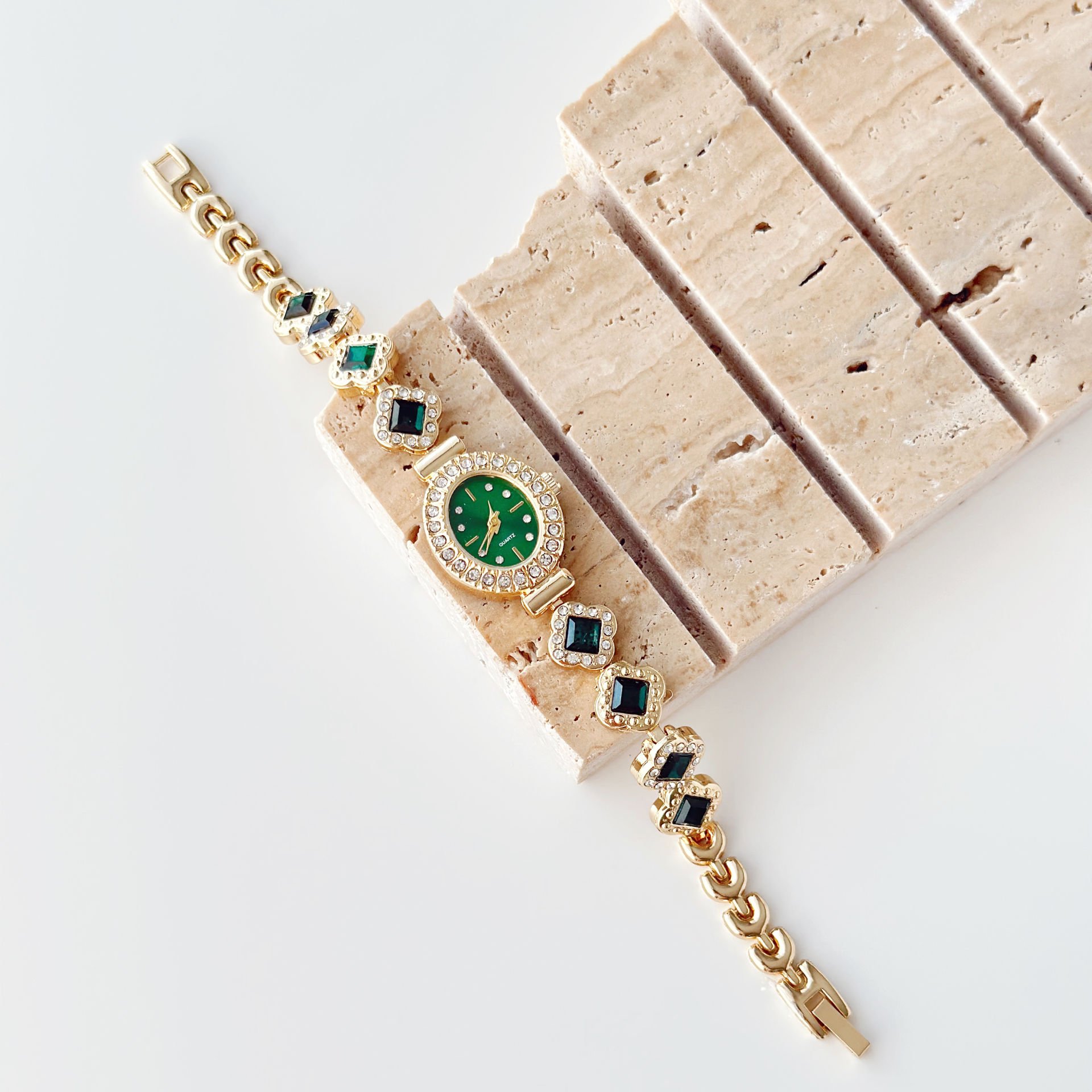 Clad Green Watch | Saat